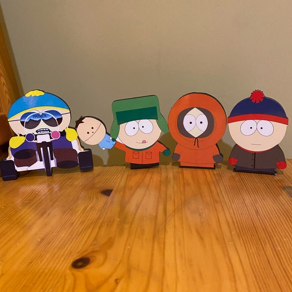 South Park Character Magnets: Cartman on Patrol, Kyle w/brother, Kenny & Stan! - Picture 8 of 8